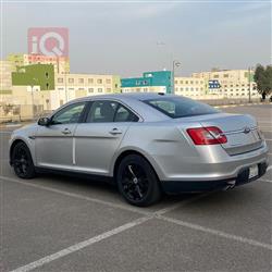 فورد تورس